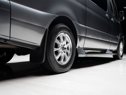 Used 2021 Mercedes-Benz Sprinter 144 Cargo image 90