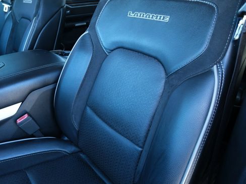 Used 2019 RAM 1500 Laramie image 22