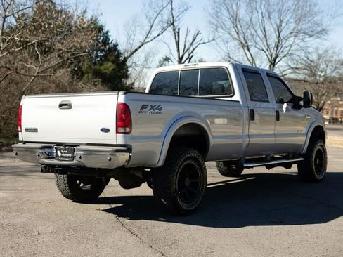 Used 2006 Ford F350 4x4 Crew Cab Super Duty image 9