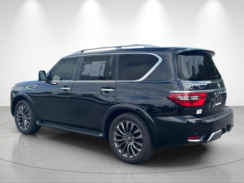 Used 2024 Nissan Armada Platinum w/ Captain's Chairs Package AWD/4WD image 3