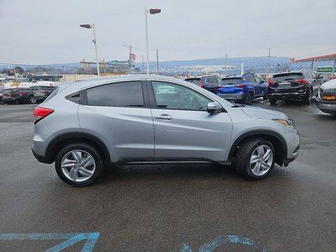 Used 2020 Honda HR-V EX image 2