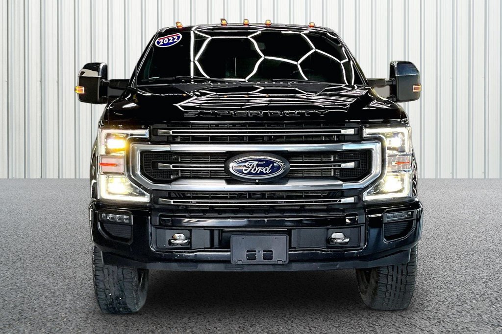 Used 2022 Ford F350 Platinum w/ Snow Plow Prep Package AWD/4WD image 2