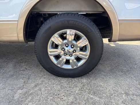 Used 2012 Ford F150 Lariat w/ Lariat Chrome Pkg image 36