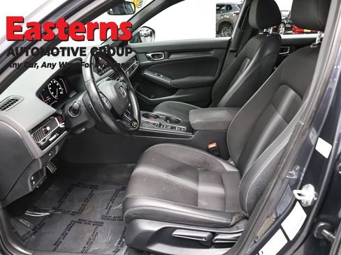 Used 2023 Honda Civic Sport image 14