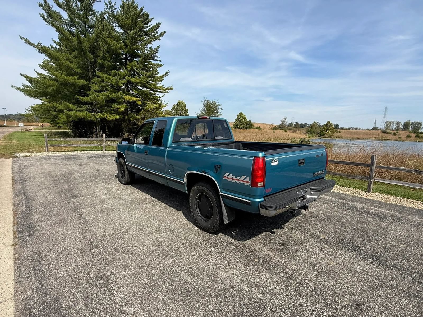 Used 1998 Chevrolet Silverado 1500 4x4 Extended Cab w/ Preferred Equipment Group 2 image 10