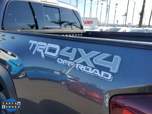 Used 2023 Toyota Tacoma TRD Off-Road image 8