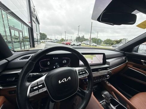 Used 2023 Kia Telluride EX X-Line AWD/4WD image 29