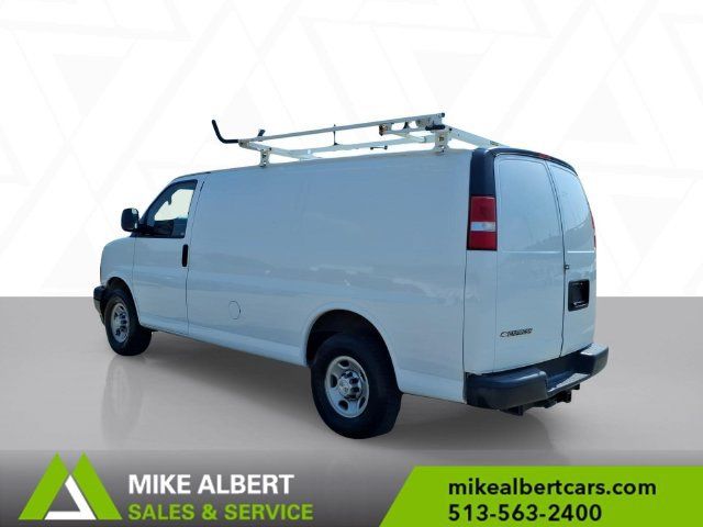 Used 2020 Chevrolet Express 2500 w/ Driver Convenience Package RWD image 5