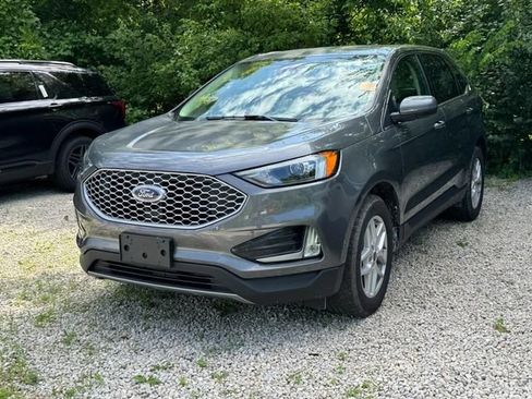 Used 2024 Ford Edge SEL w/ Convenience Package AWD/4WD image 2