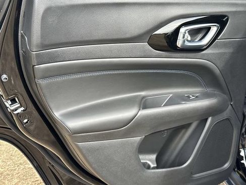 New 2026 Jeep Compass Latitude AWD/4WD image 28