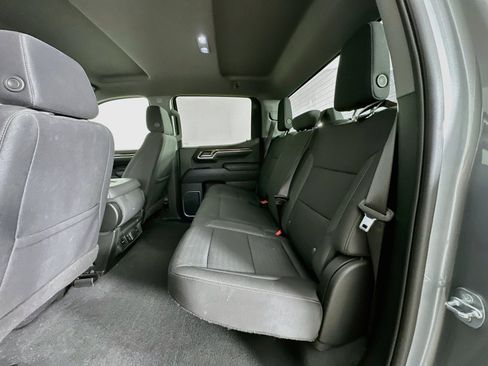 Used 2023 Chevrolet Silverado 1500 LT AWD/4WD image 27