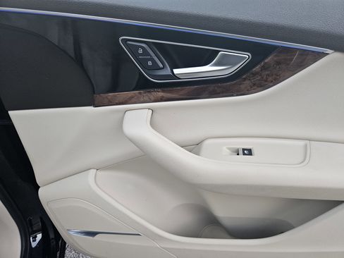 Used 2017 Audi Q7 3.0T Prestige image 23