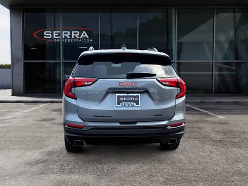 Used 2019 GMC Terrain SLE w/ Driver Convenience Package AWD/4WD image 4
