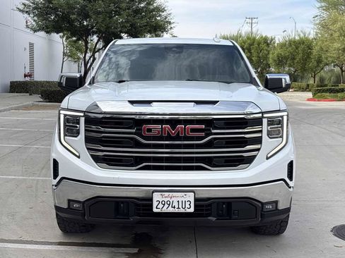 Used 2023 GMC Sierra 1500 SLT w/ SLT Premium Package AWD/4WD image 8