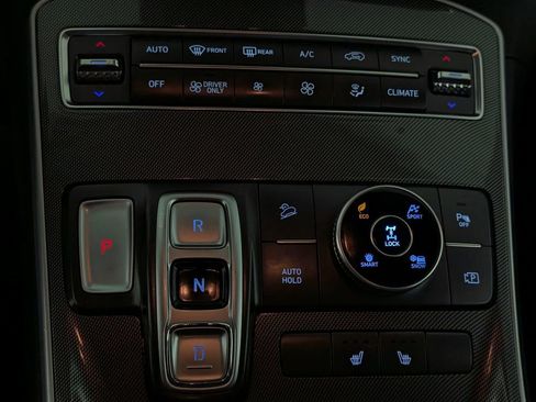 Used 2021 Hyundai Santa Fe Blue image 23