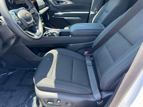 New 2026 Chevrolet Traverse LT FWD image 17
