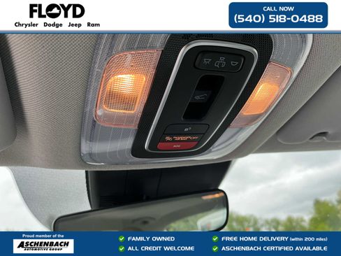 Used 2025 Hyundai Elantra Limited FWD image 17