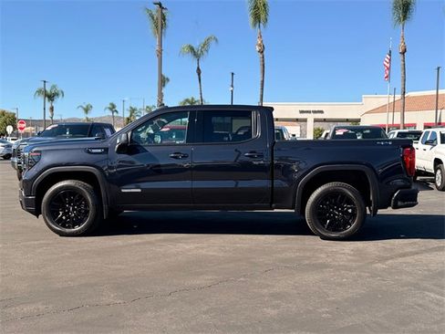 Used 2025 GMC Sierra 1500 Elevation image 9