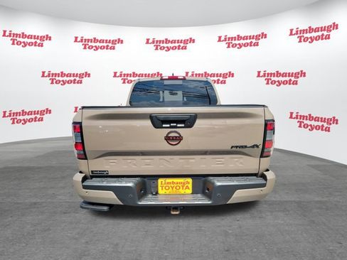 Used 2023 Nissan Frontier PRO-4X w/ Technology Package image 28
