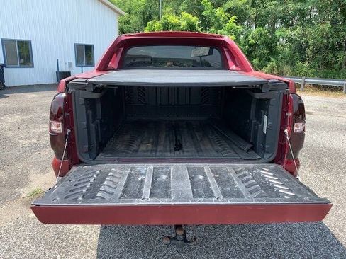 Used 2007 Chevrolet Avalanche LT w/ LT Preferred Equipment Group AWD/4WD image 14