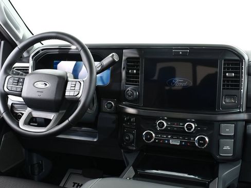 New 2026 Ford F350 Lariat w/ Black Appearance Package image 8