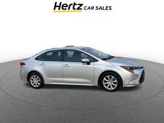 Used 2025 Toyota Corolla LE video 1