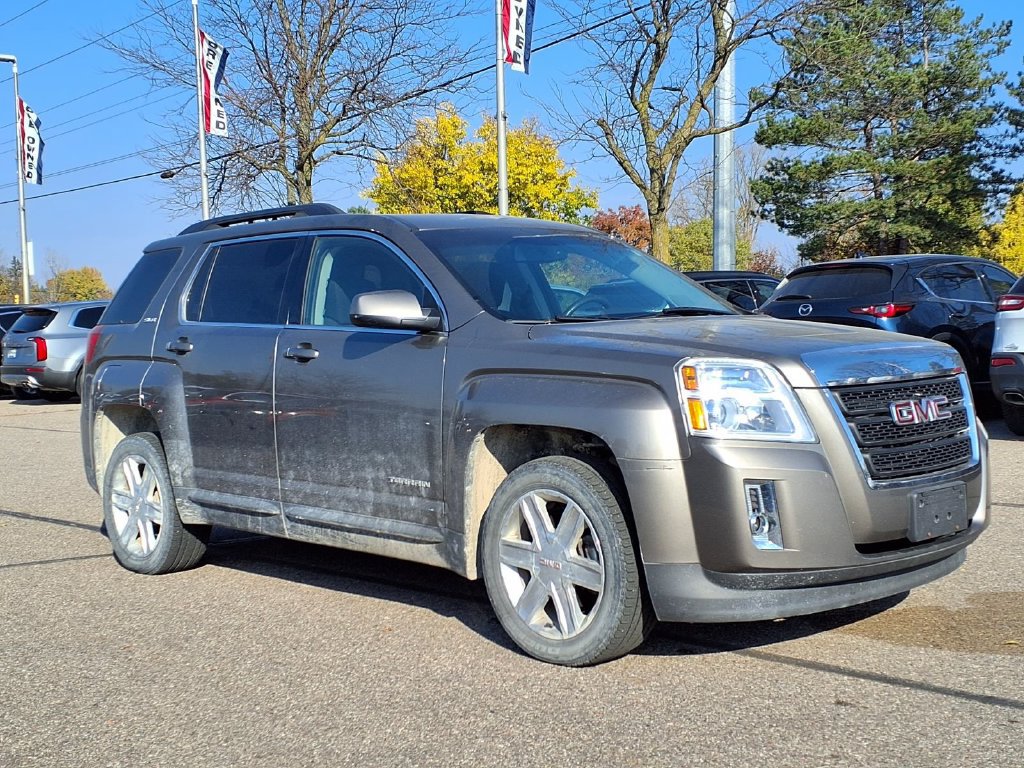 Used 2011 GMC Terrain SLE w/ Convenience Package FWD image 3