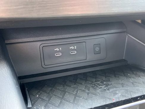 New 2025 Nissan Murano SV AWD/4WD image 29