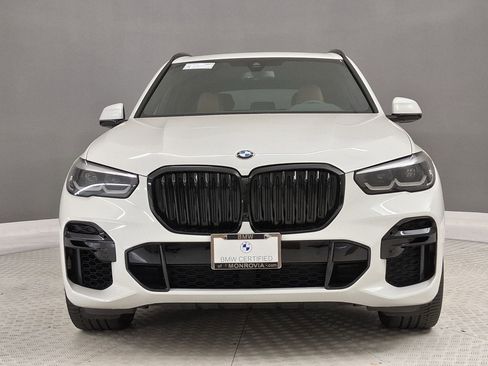 Certified 2023 BMW X5 xDrive40i w/ M Sport Package AWD/4WD image 4