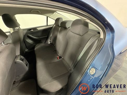 Used 2016 Volkswagen Jetta SE FWD image 27