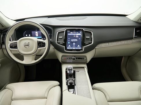 Certified 2024 Volvo XC90 T8 Ultimate AWD/4WD image 25