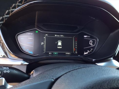 Certified 2022 Kia Niro Touring Special Edition image 13