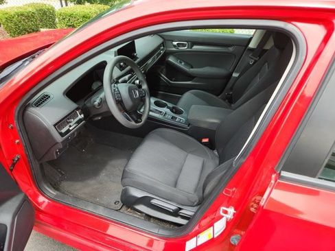 Used 2023 Honda Civic LX image 3