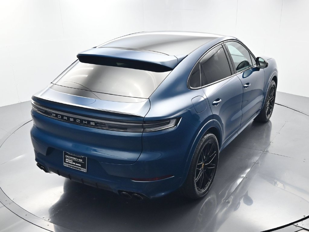 Certified 2024 Porsche Cayenne Coupe AWD/4WD image 39