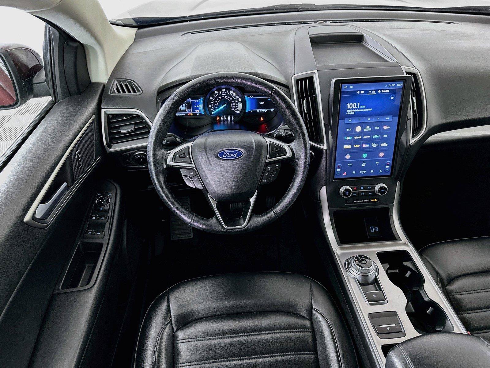Used 2024 Ford Edge SEL AWD/4WD image 2
