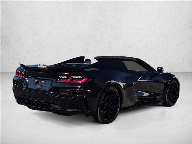 Used 2024 Chevrolet Corvette Z06 RWD image 5