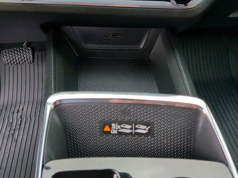 Used 2026 Chevrolet Equinox ACTIV w/ Convenience Package III image 29