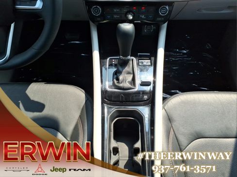 Used 2023 Jeep Compass Limited AWD/4WD image 23