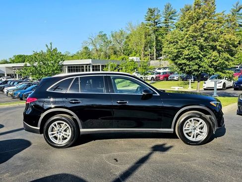 Certified 2026 Mercedes-Benz GLC 300 4MATIC image 9