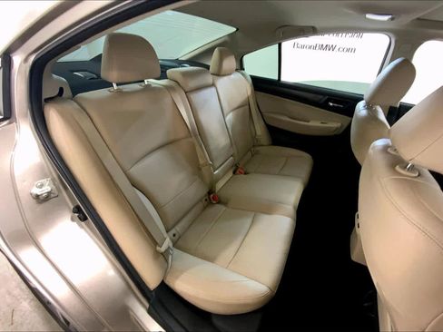 Used 2015 Subaru Legacy 3.6R Limited image 19