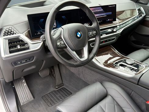 Certified 2026 BMW X5 xDrive40i AWD/4WD image 4