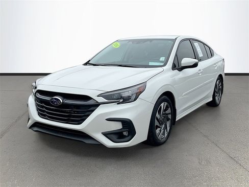 Used 2024 Subaru Legacy Limited image 3