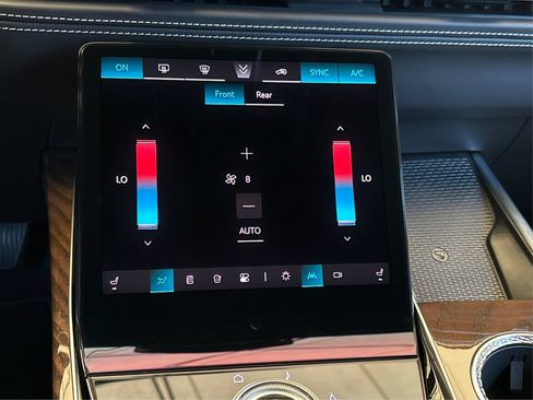 New 2026 Cadillac Escalade Platinum Sport AWD/4WD image 27