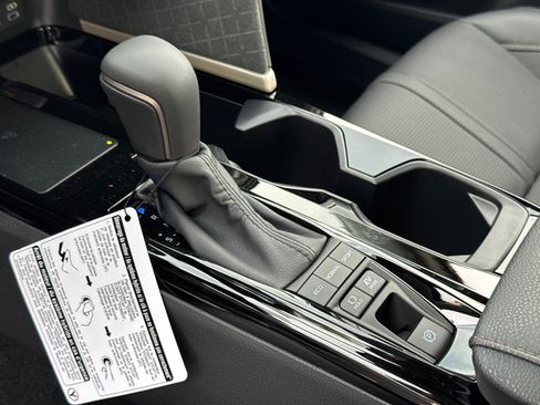 New 2026 Toyota Camry XLE FWD image 28
