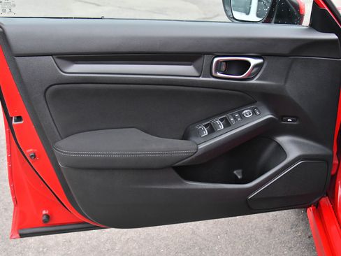 Used 2022 Honda Civic LX image 13
