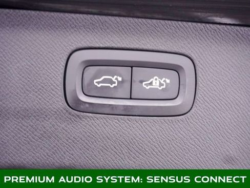 Used 2022 Volvo XC90 T6 Inscription w/ Advanced Package image 7