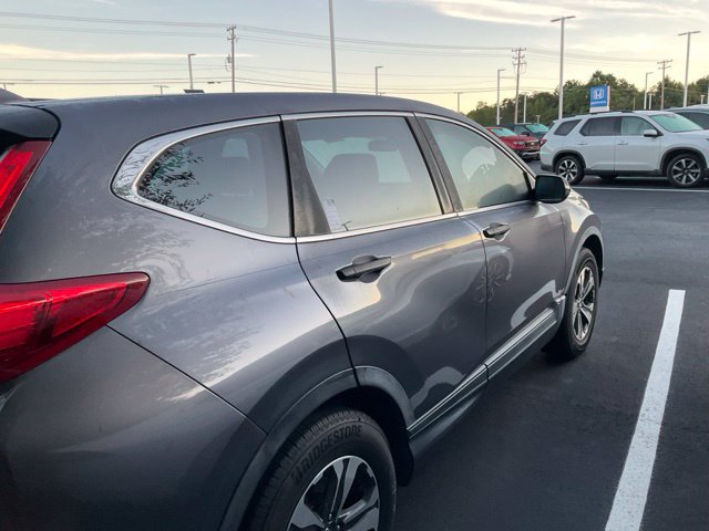 Used 2017 Honda CR-V LX image 4
