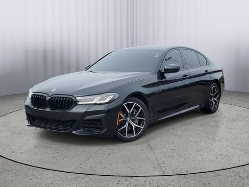 Used 2021 BMW 540i xDrive w/ M Sport Package AWD/4WD image 1