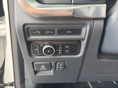 Used 2023 Ford F150 Lariat w/ Equipment Group 502A High AWD/4WD image 16