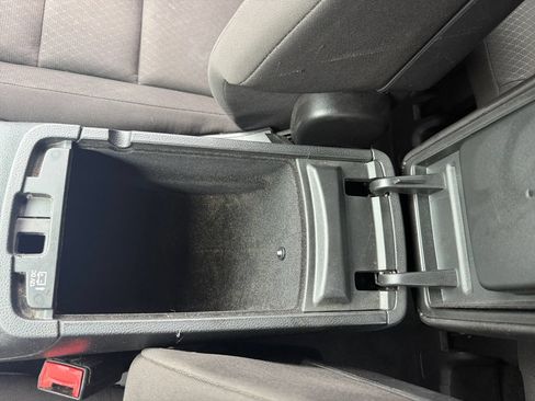 Used 2021 Jeep Grand Cherokee Laredo RWD image 11